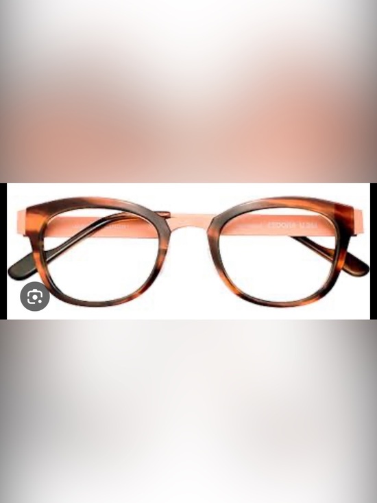 Accessories - Anne Et Valentin Glasses
Model: FEDORA